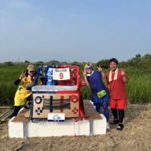 毎年恒例の野洲川いかだくだりで格の違いを見せつけろ！