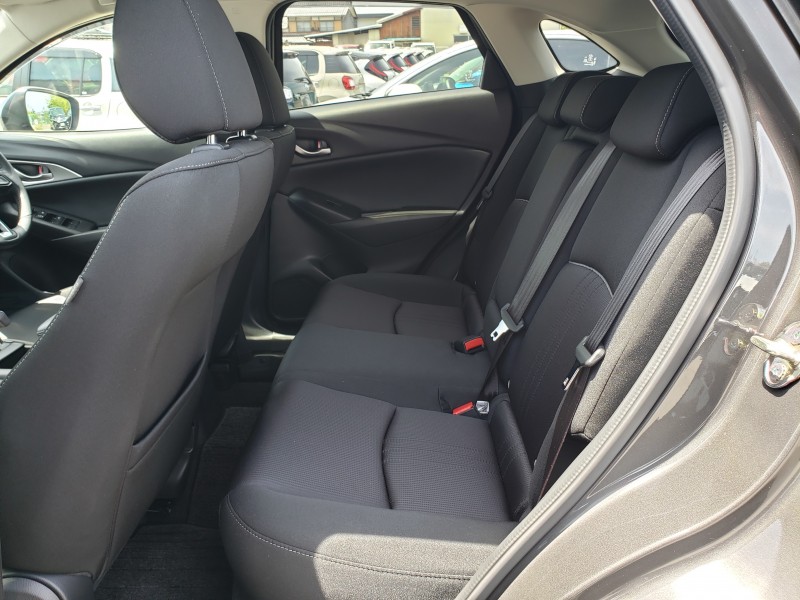 CX-331枚目