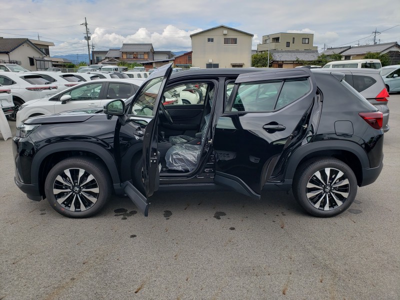WR-V28枚目