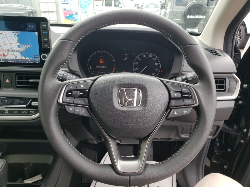 WR-V9枚目