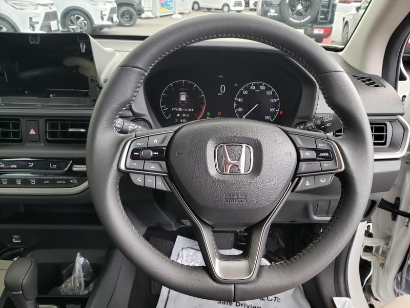 WR-V8枚目