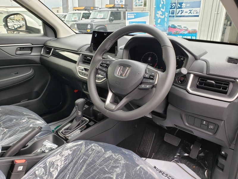 WR-V12枚目