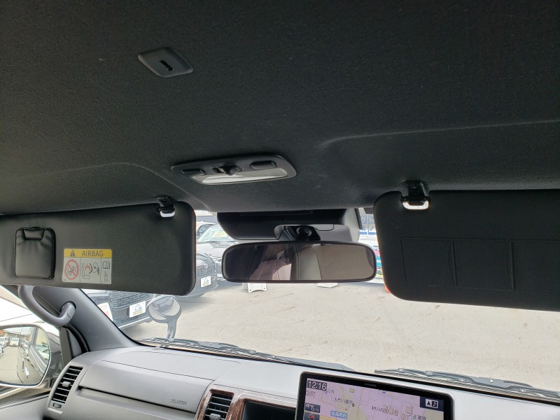 ハイエースバン40枚目