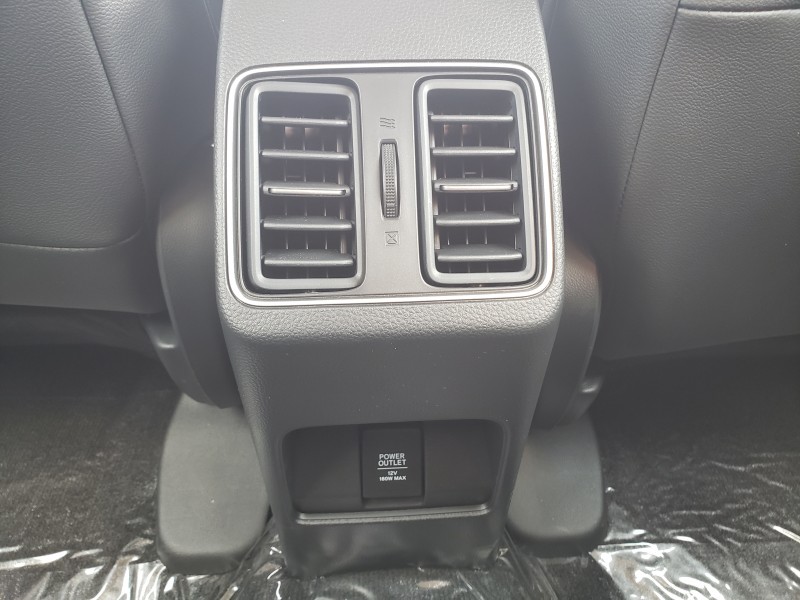 WR-V33枚目