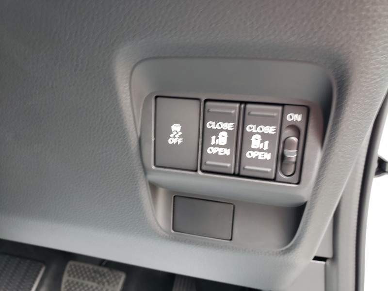 フリード16枚目