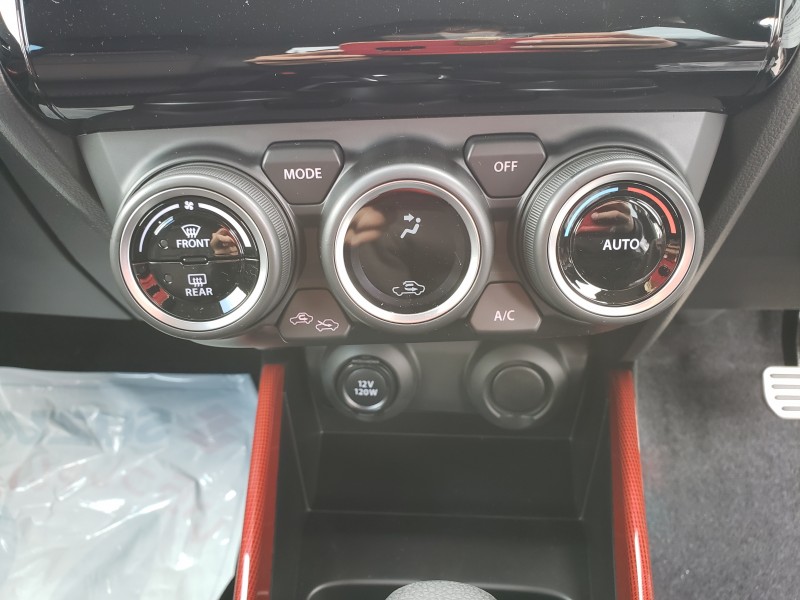 スイフトスポーツ24枚目