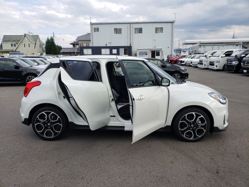 スイフトスポーツ5枚目