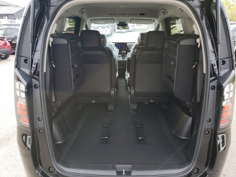 フリード29枚目