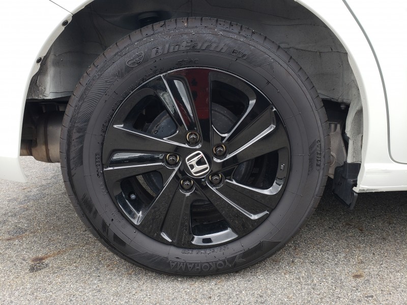 フリードプラス14枚目