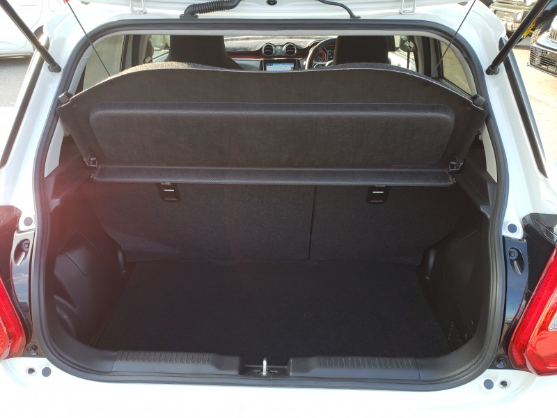 スイフトスポーツ6枚目