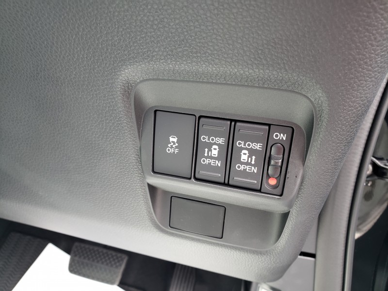 フリード18枚目