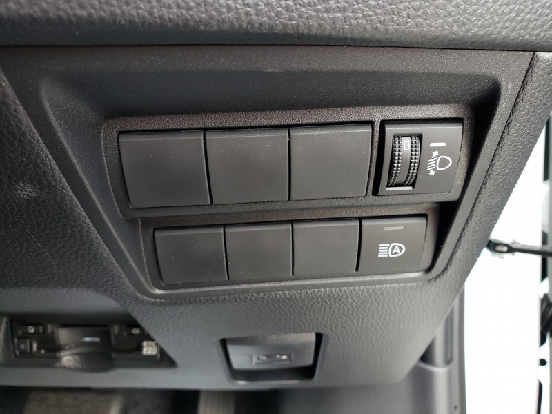 ヤリスクロス17枚目