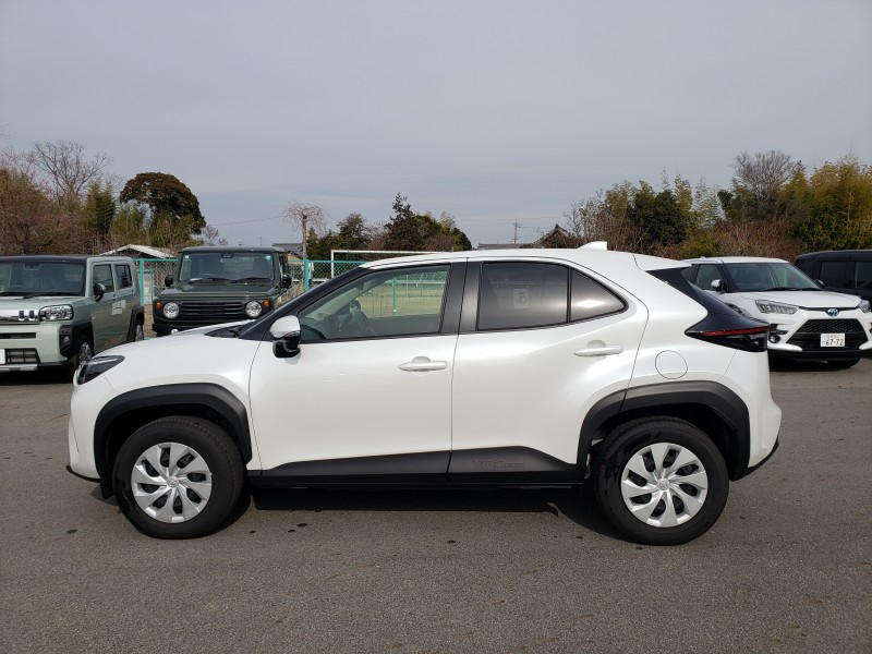 ヤリスクロス9枚目