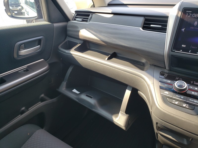 フリードプラス25枚目