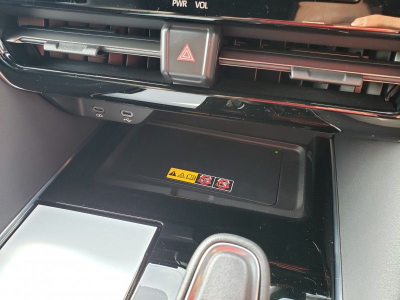 アルファード30枚目