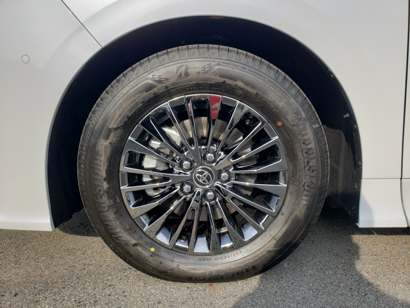 アルファード9枚目