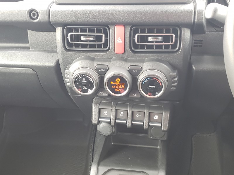 ジムニーシエラ27枚目