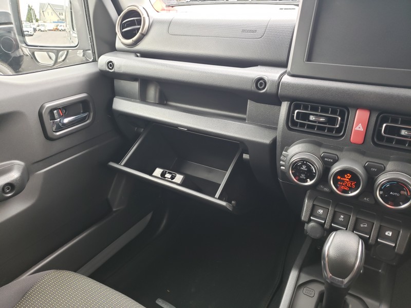 ジムニーシエラ30枚目