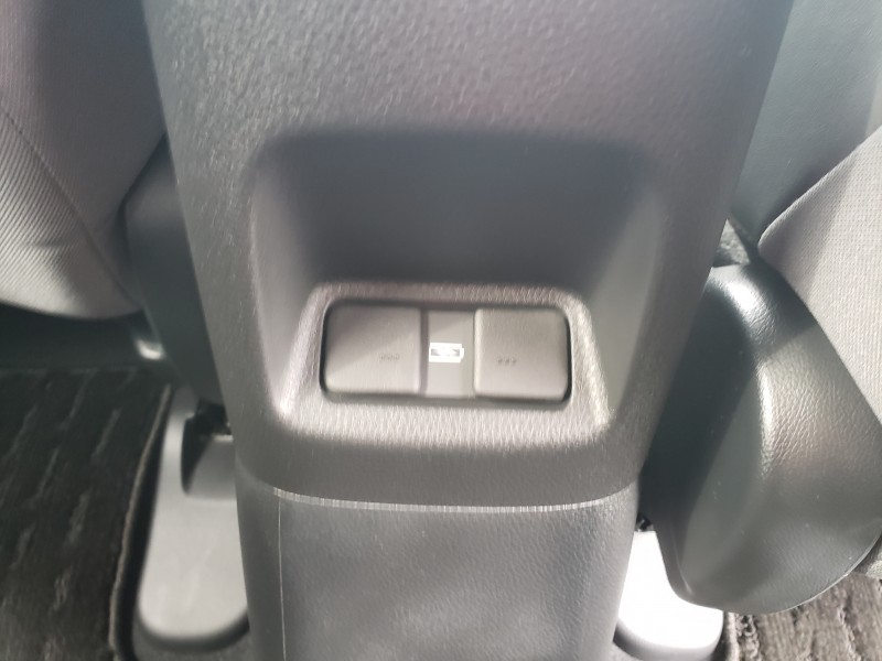 フィット40枚目