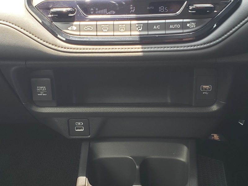 WR-V27枚目