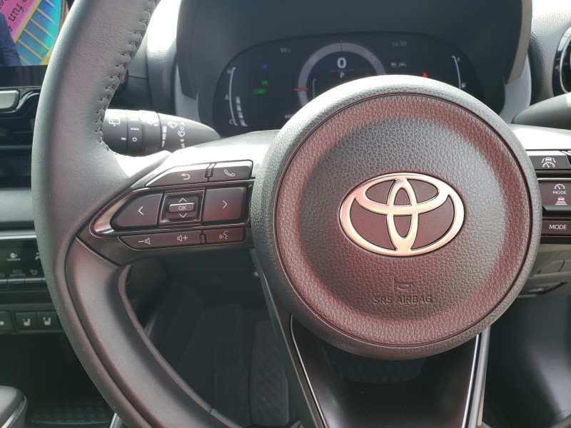 ヤリス21枚目