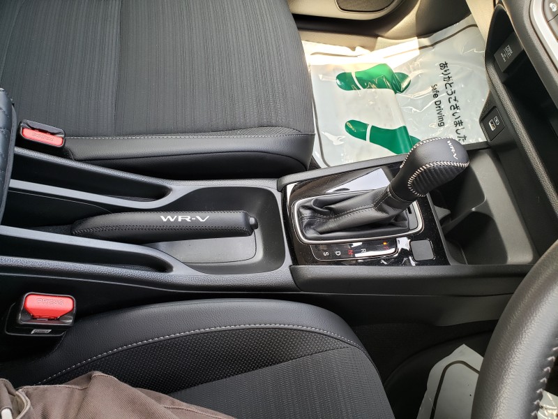 WR-V30枚目